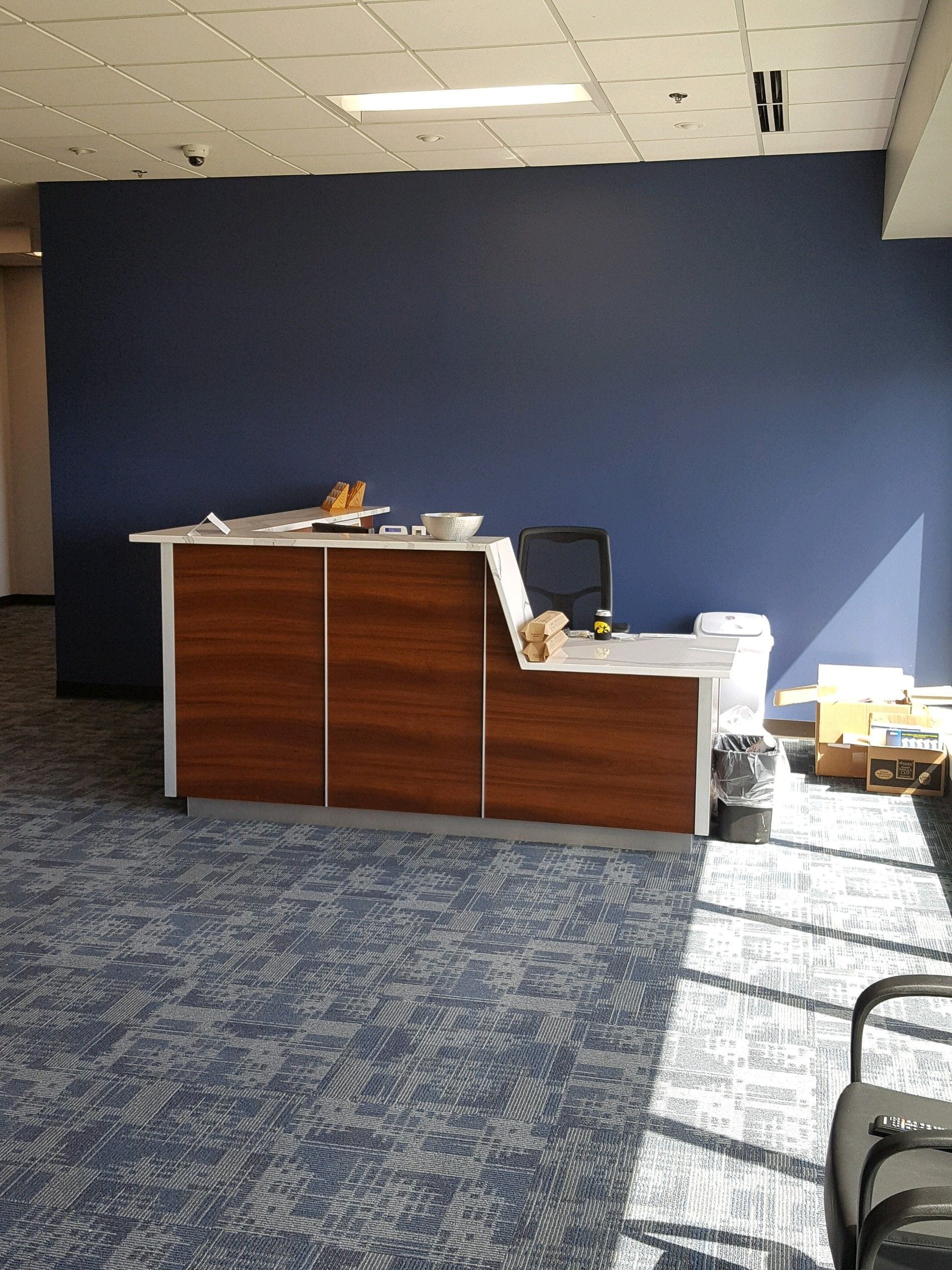 Ameriprise Desk